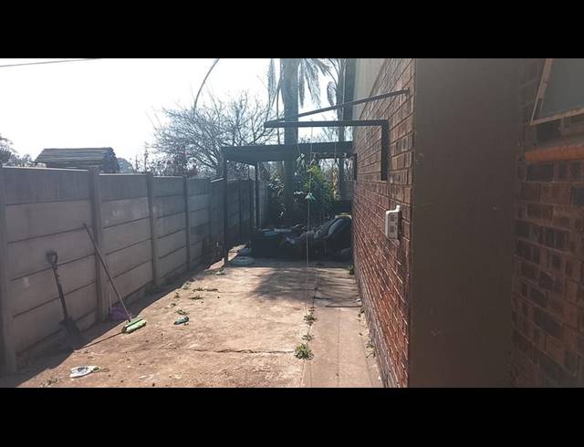 4 BEDROOM HOUSE FOR SALE IN RANDPOORT